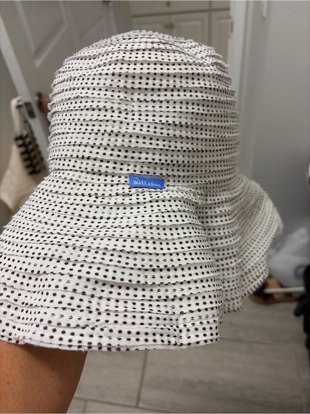 Wallaroo White Polka Dot Sun Hat